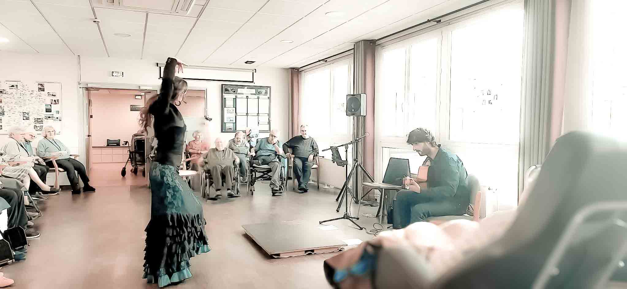 Le groupe de musiques du monde Caravela en tournage de son titre Cuando Llega la noche.